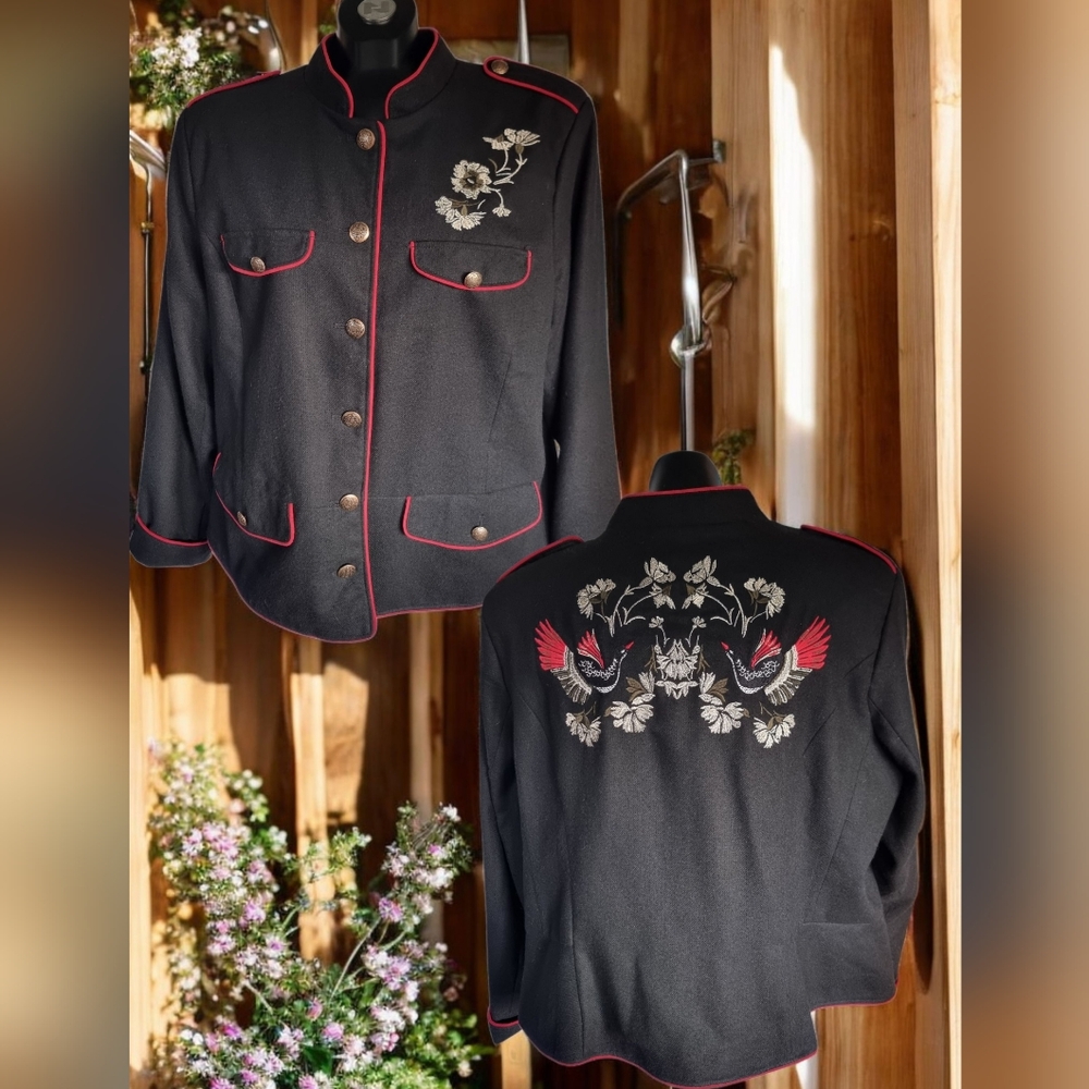 Westport 1962 Black Jacket with Embroidered Floral Design